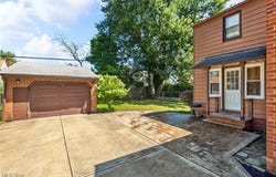 5275 Haverford Drive, Lyndhurst, OH 44124
