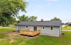 106 E Meadowbrook Lane, Polo, MO 64671