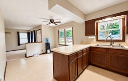 408 17th Avenue NE, Waseca, MN 56093