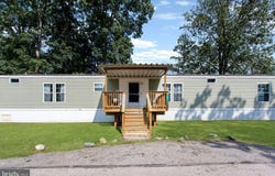 86 MOBILE DRIVE, THOMASVILLE, PA 17364
