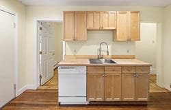 64 Pleasant St, Cambridge, MA 02139