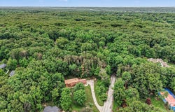 540 Roundtree Drive NE, Ada, MI 49301