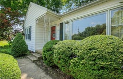 8298 WALTER STREET NW, MASSILLON, OH 44646