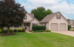 9733 Elton Street SW, Navarre, OH 44662