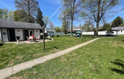 318 E 7th Street, MOUNT CARMEL, IL 62863