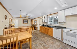 9140 N Starr Loop, Hayden, ID 83835