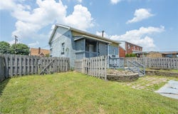 205 Arizona Dr, Lower Burrell, PA 15068
