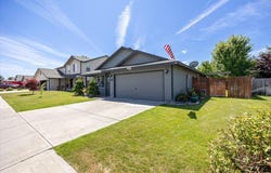 8308 Langara Dr, Pasco, WA 99301