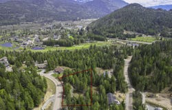135 Olympic Way, Sandpoint, ID 83864