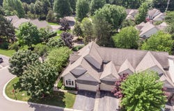 38500 Saratoga Circle, Farmington Hills, MI 48331