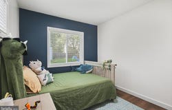 3858 HOLLY DRIVE, EDGEWATER, MD 21037