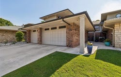 6128 Stonegate Place, Edmond, OK 73025