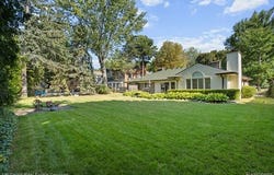29 Hampton Road, Village of Grosse Pointe Shores, MI 48236