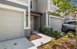31940 BLUE PASSING LOOP, WESLEY CHAPEL, FL 33545