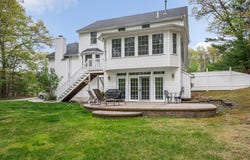 5 Ridge Road, Tyngsborough, MA 01879