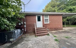 506 Hickory Street SE, Hartselle, AL 35640