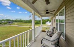 233 Georgee Rd, Jamestown, TN 38556