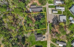 242 Wildbriar Drive, Jasper, TX 75951