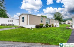 120 Duke Street, Lehigh Twp, PA 18088