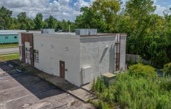 20077 Central, Blountstown, FL 32424