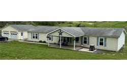 1367 Arner Road, Chester, WV 26034