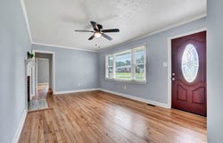 211 Kentucky Ave, Greenwood, SC 29646