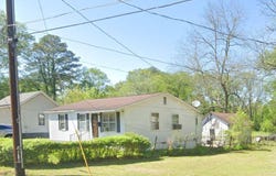 608 W Forrest Street, Aberdeen, MS 39730