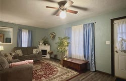 28 Greenwood Drive, Lebanon, MO 65536
