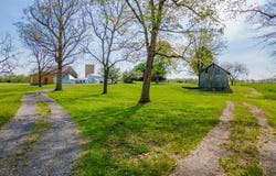 2048 HINTON ROAD, KEARNEYSVILLE, WV 25430