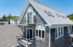51 Main Street, Stonington, ME 04681