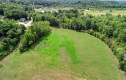 VL Vocational Road, Byesville, OH 43723