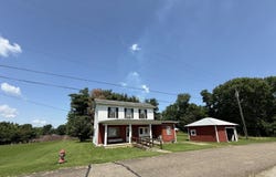 120 N Broadway St, Racine, OH 45771