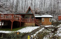 123 Lakeview Village Lane, Prestonsburg, KY 41653