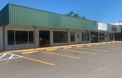 1003 W CENTRAL AVE, Sutherlin, OR 97479