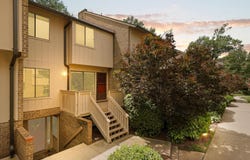 2566 GLENGYLE DRIVE, VIENNA, VA 22181