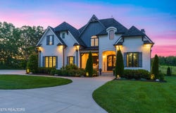 8539 N Ruggles Ferry Pike, Strawberry Plains, TN 37871