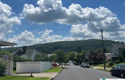 958 jeter Avenue, Fountain Hill Boro, PA 18015