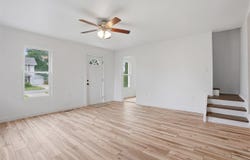 316 E 3rd St, Washington, IA 52353