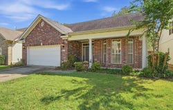 42 Courtside Place, Little Rock, AR 72210