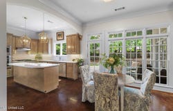 511 Pine Hill Place, Flowood, MS 39232