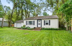 4826 Burt Avenue, Grand Ledge, MI 48837