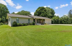 1422 NE Longbrook Drive, Cullman, AL 35055