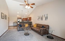 5616 Dostal Drive SW, Cedar Rapids, IA 52404