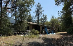 2494 Jumpoff Joe Creek Road, Grants Pass, OR 97526