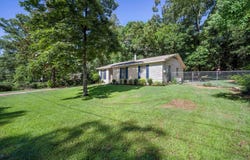 7937 Pine Springs Dr, Saraland, AL 36571