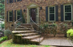 835 Lakeshore Drive NW, Berkeley Lake, GA 30096
