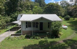 121 Sapwood Drive, Marion, VA 24354