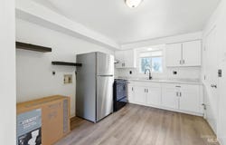 115 Hudson Ave. Units A-E, Nampa, ID 83651