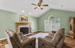 5187 Woodgate Way, Marianna, FL 32446