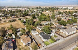 116 E Warren Avenue, Bakersfield, CA 93308